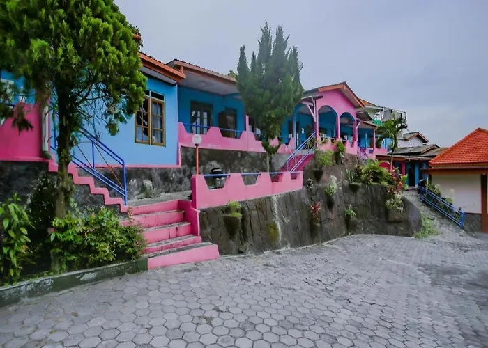 Spot On 90100 Hotel Kediri Bandungan Semarang